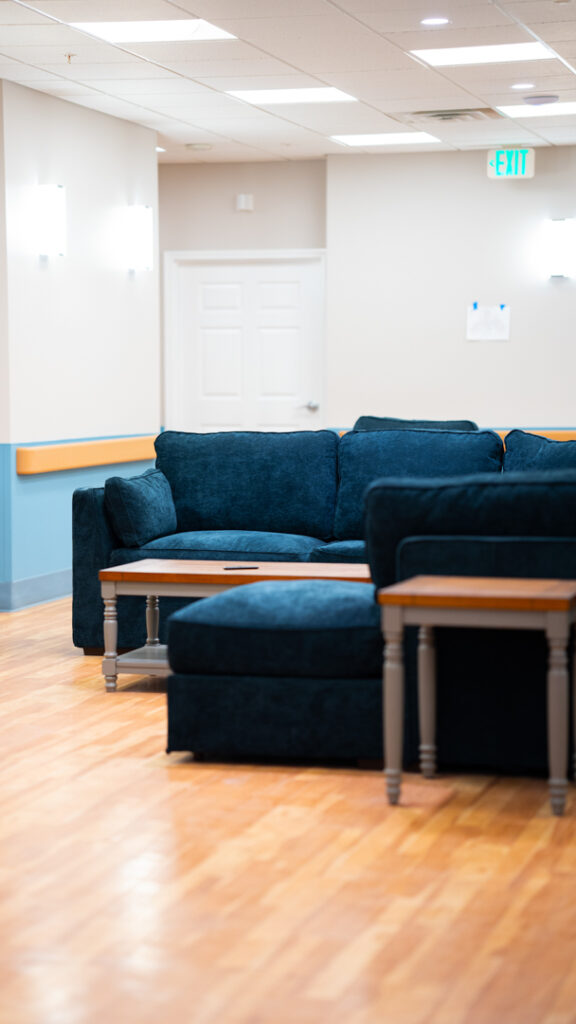 Residential Treatment vs. Outpatient Care: Which is Best for Opioid Addiction?